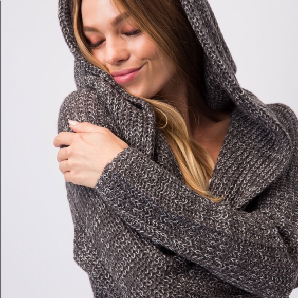 Comfy Chunky Two Toned Knit Hoodie Cardigan - Picture 6 of 8